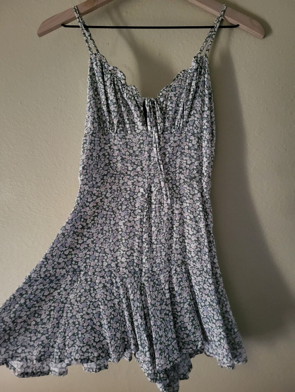 Aeropostale Floral Romper XS